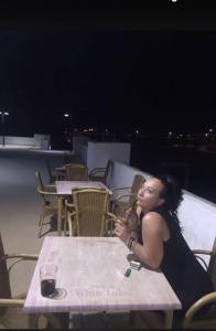 617037744: Chica busca chico en Tarragona