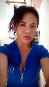 610739471: Chica busca chico en Barcelona