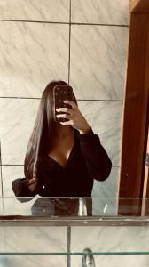 602581406: Chica busca chico en Sevilla
