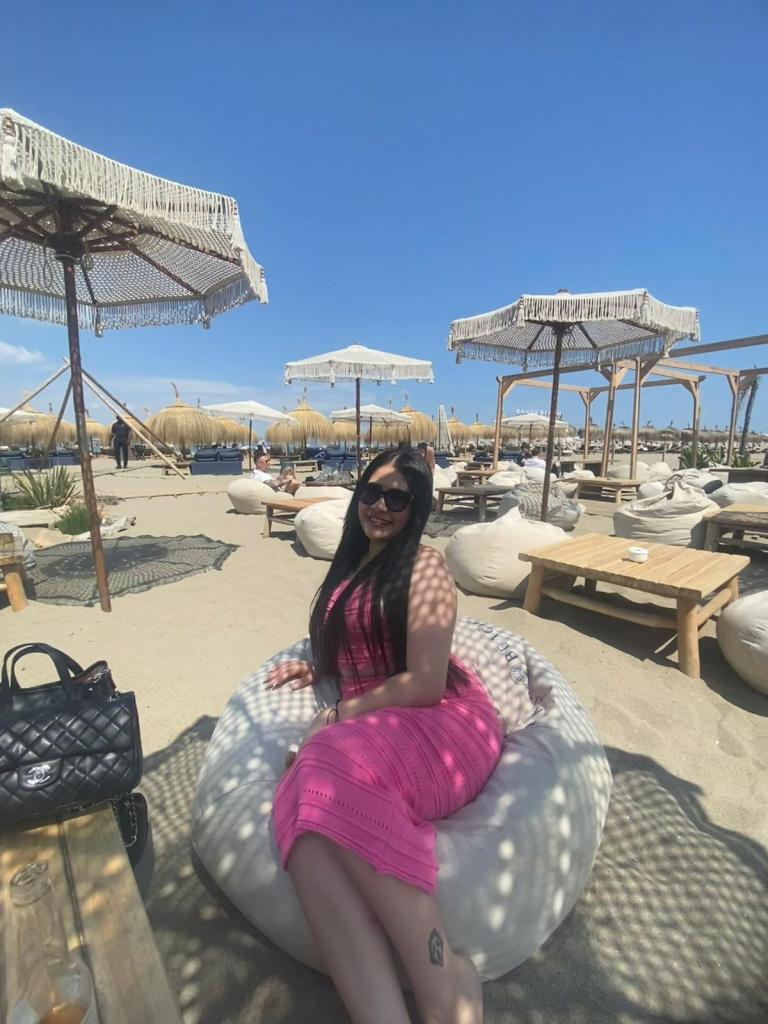 613444539: Chica busca chico en Málaga