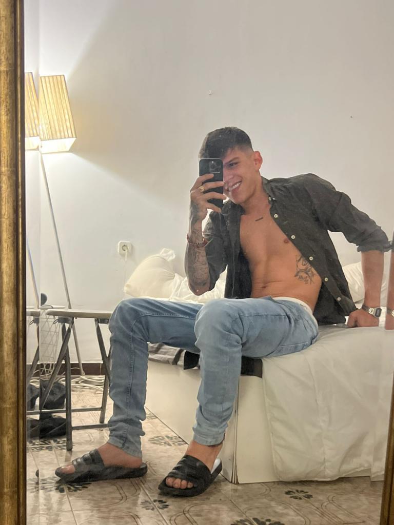 Chico busca chica en Mallorca: Chico busca chica