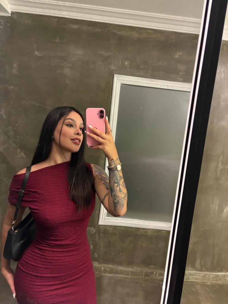 Chica busca chico en La Coruña: 