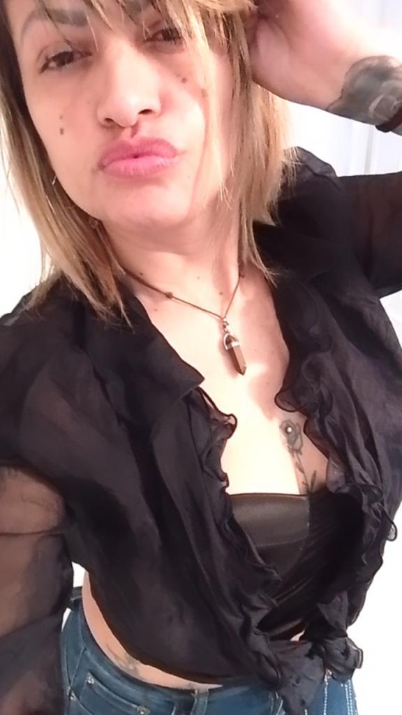 Chica busca chico en Murcia: 