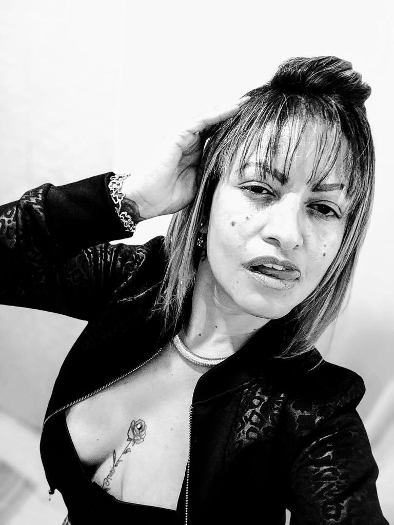 Chica busca chico en Murcia: 