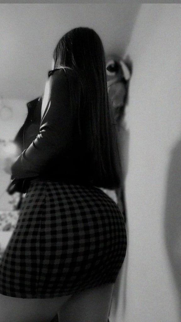 664590237: Chica busca chico en Tenerife