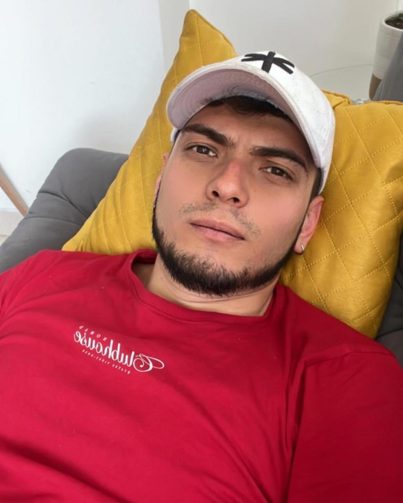 Chico busca chica en Zaragoza: 