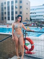 643737550: Chica busca chico en La Coruña