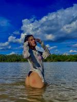 647628891: Chica busca chico en Gerona