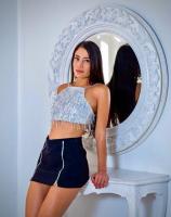 674504749: Chica busca chico en Barcelona