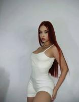 696746835: Chica busca chico en Barcelona