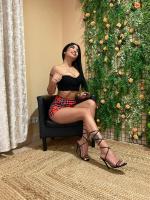 664874220: Chica busca chico en Madrid