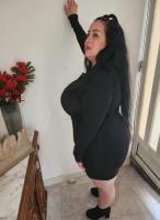 614745589: Chica busca chico en Barcelona