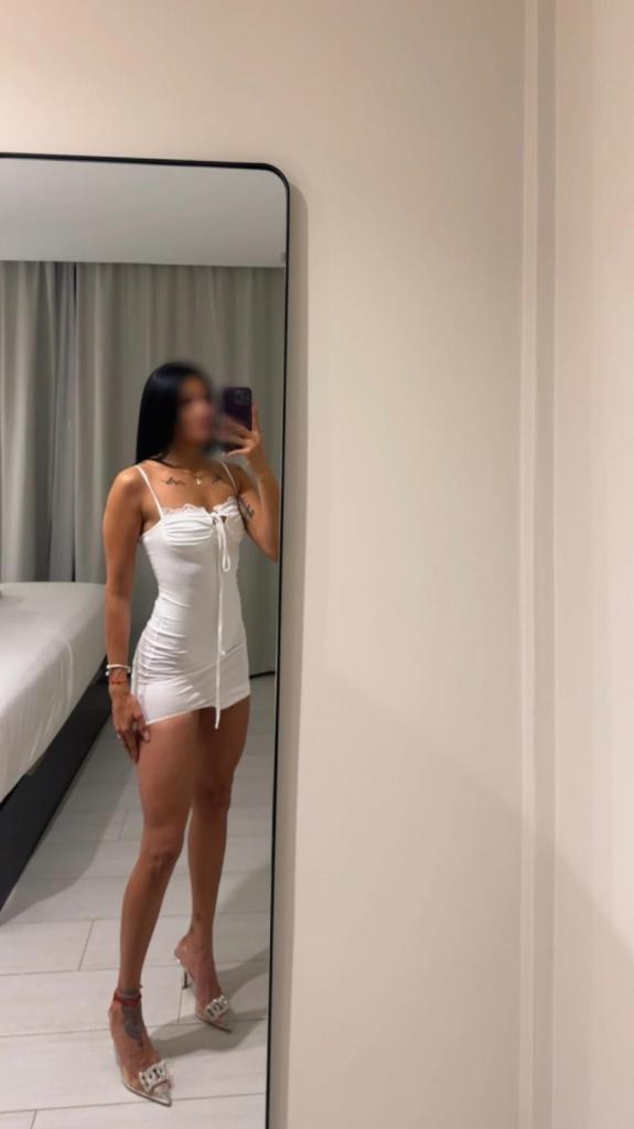 641354177: Chica busca chico en Alicante