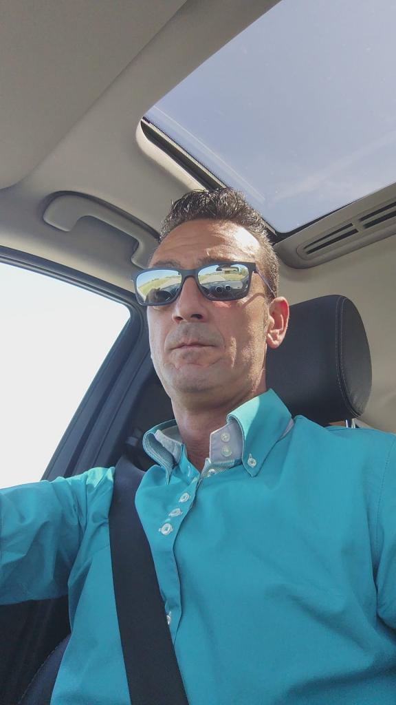 604408318: Chico busca chica en Murcia