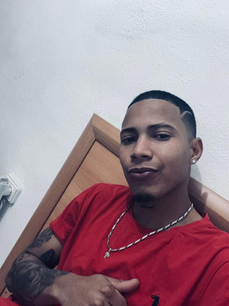 Chico busca chica en Barcelona: 