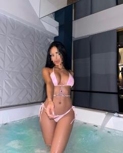 Chica busca chico en Granada: 