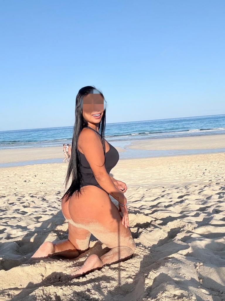 612441040: Chica busca chico en Formentera
