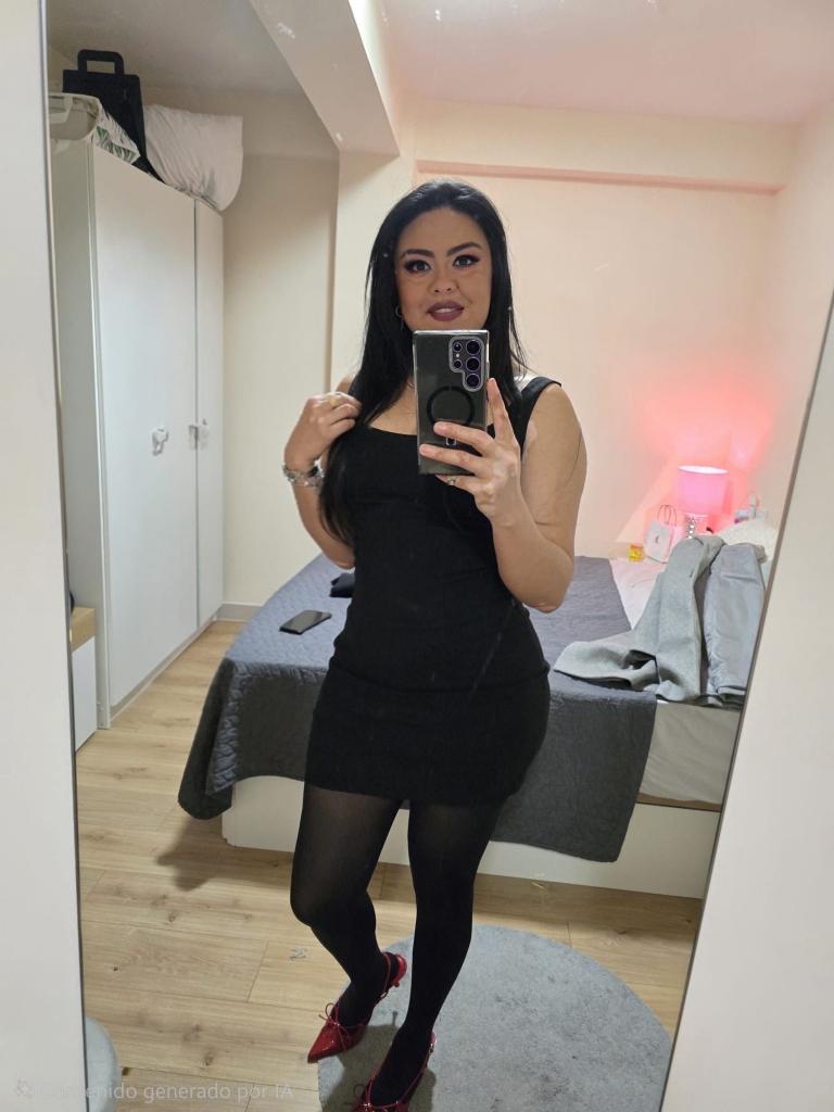 Chica busca chico en La Coruña: Chica busca chico