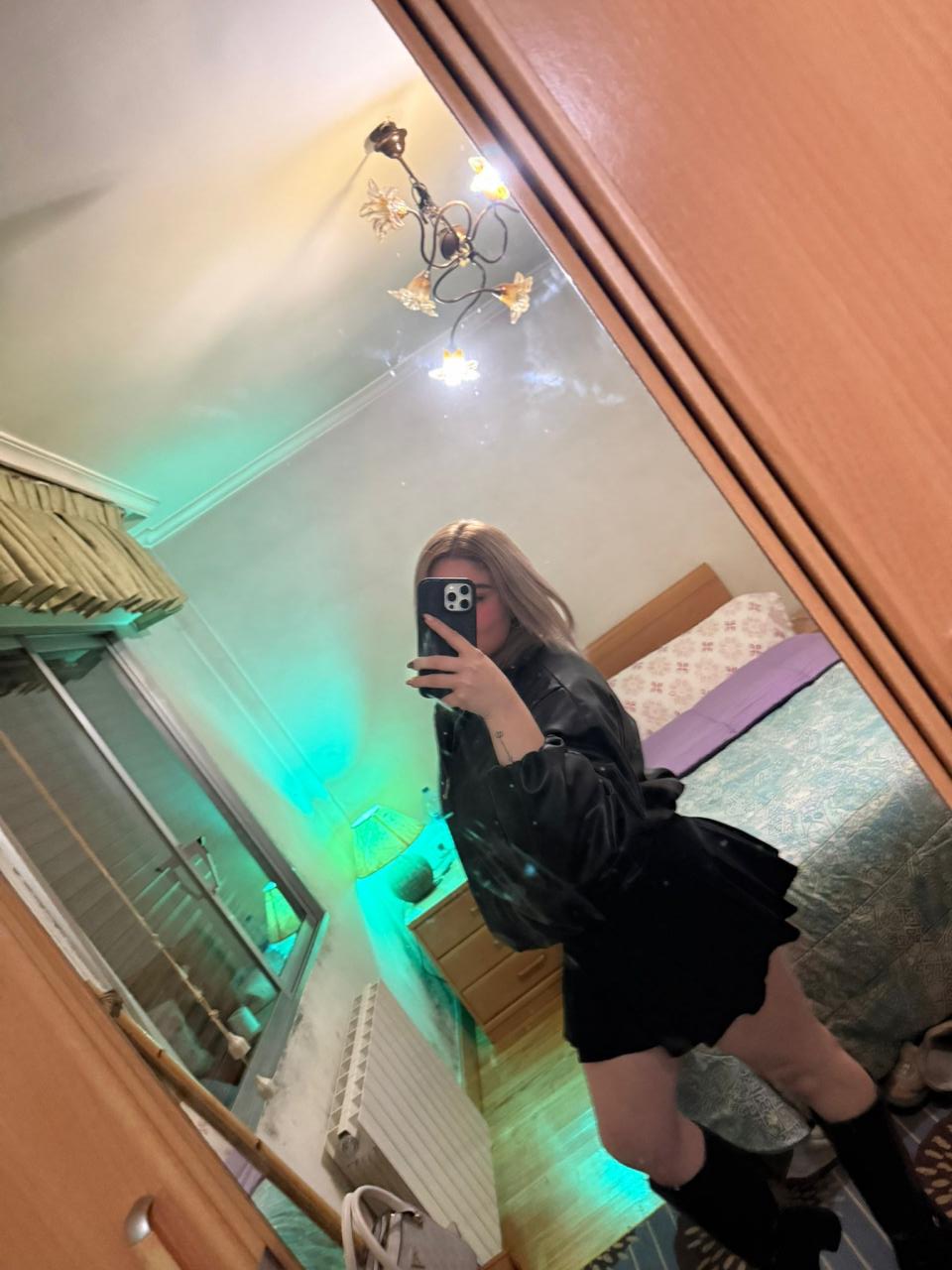 604230270: Chica busca chico en Pontevedra
