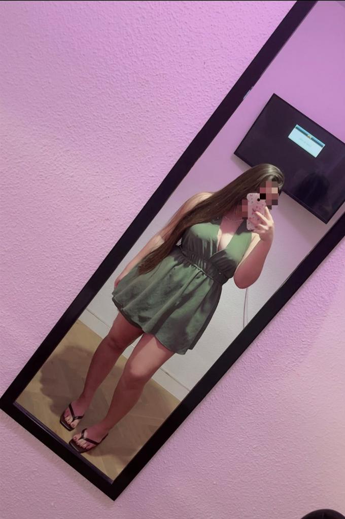 623442064: Chica busca chico en León