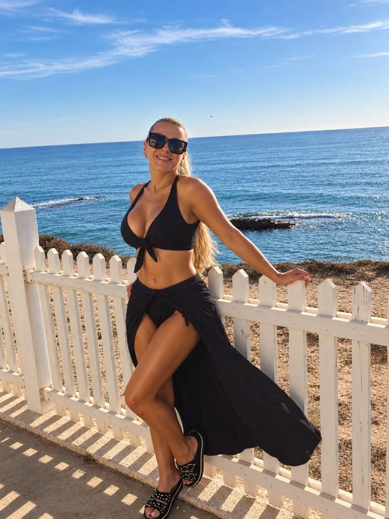 633059795: Chica busca chico en Alicante