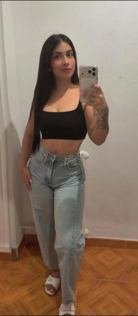 Chica busca chico en Almería: 