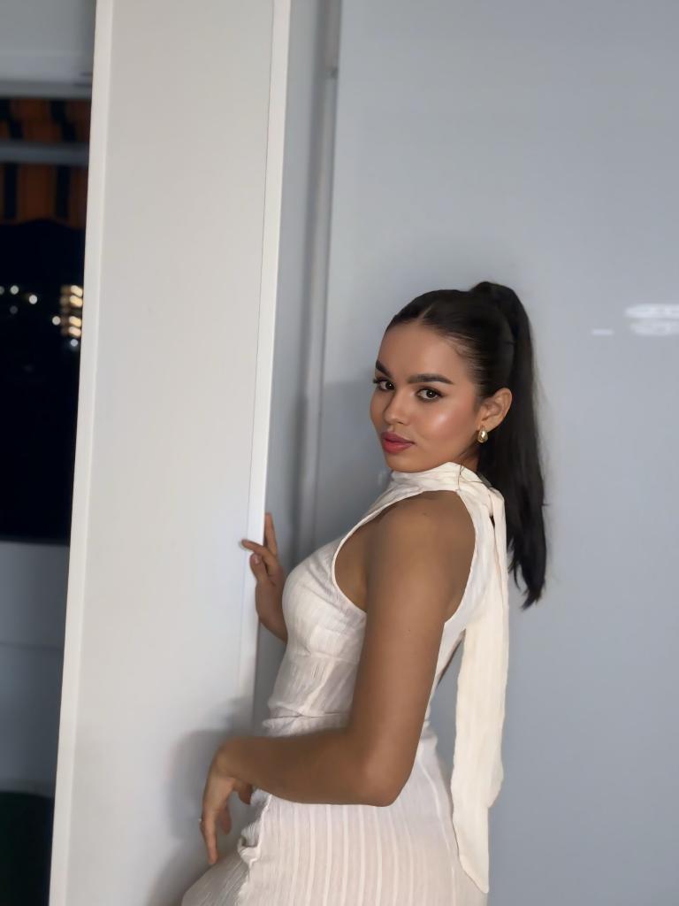 651408203: Chica busca chico en Tenerife