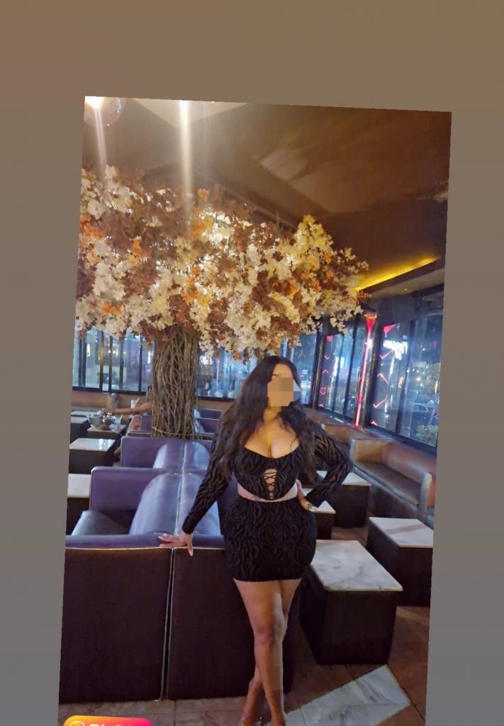 Chica busca chico en Barcelona: 