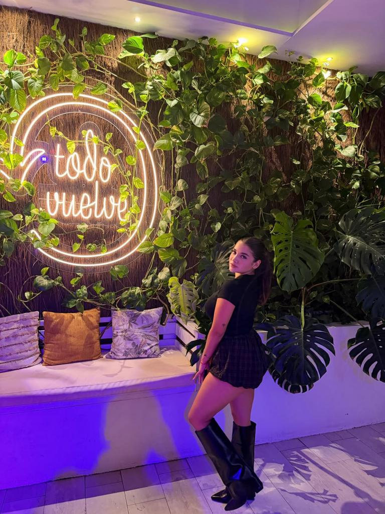 631953640: Chica busca chico en Tenerife