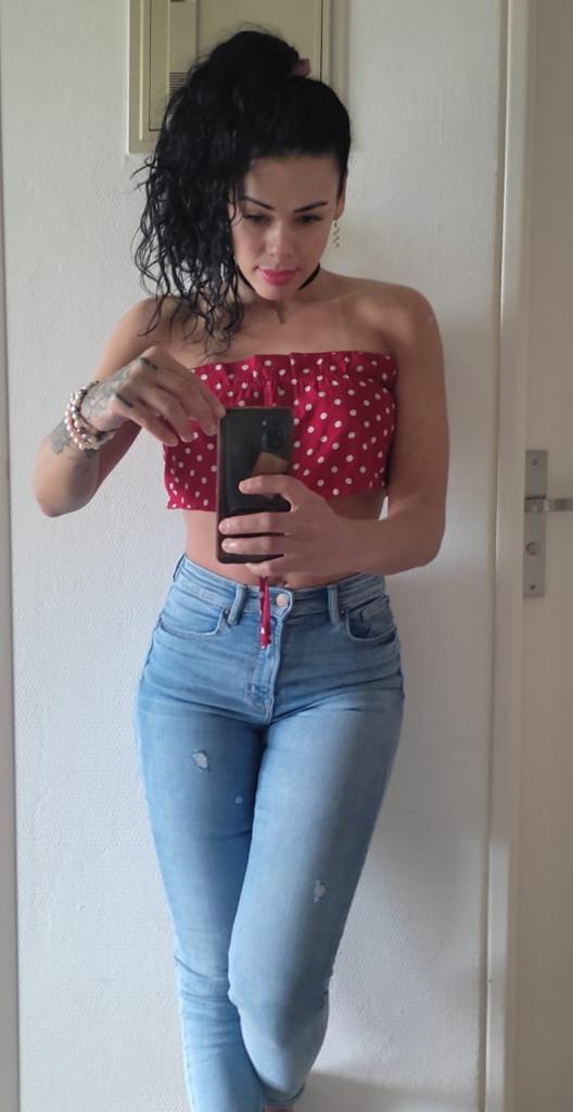 Chica busca chico en León: 