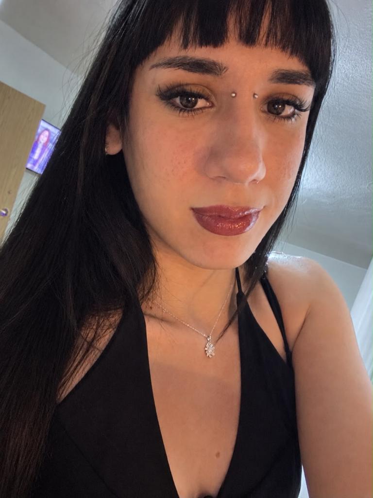 Chica busca chico en Almería: 