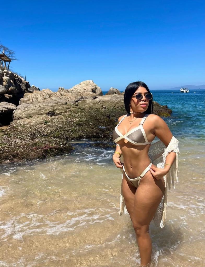 624831300: Chica busca chico en Tenerife
