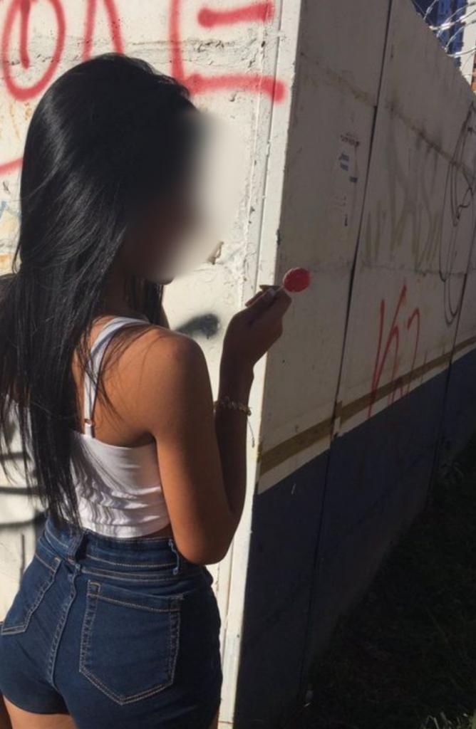 Chica busca chico en Murcia: 
