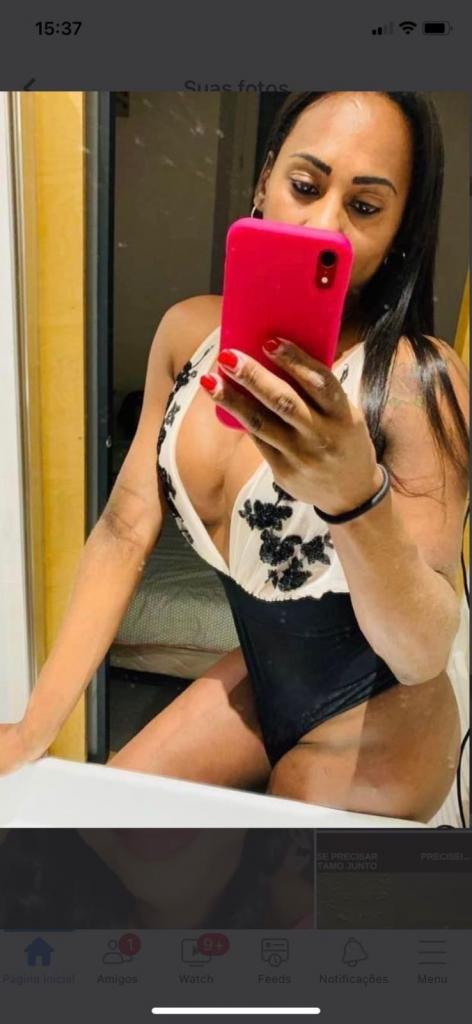 672973734: Transexual en Gerona