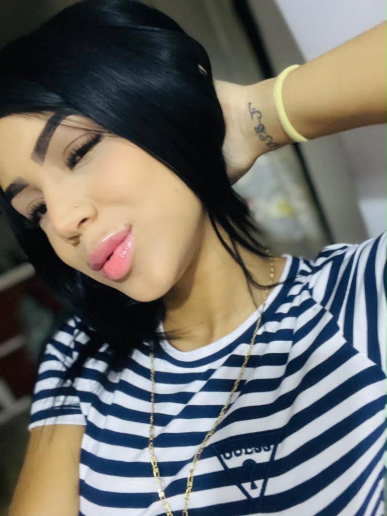 Chica busca chico en Tenerife: 