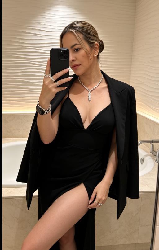 642907095: Chica busca chico en Sevilla