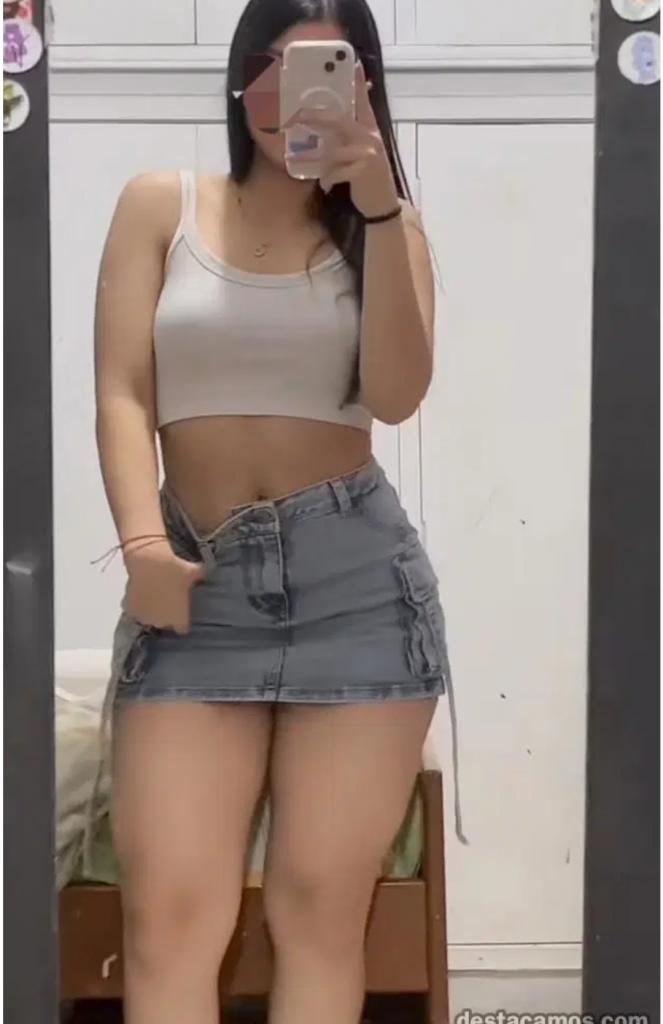 Chica busca chico en Granada: 