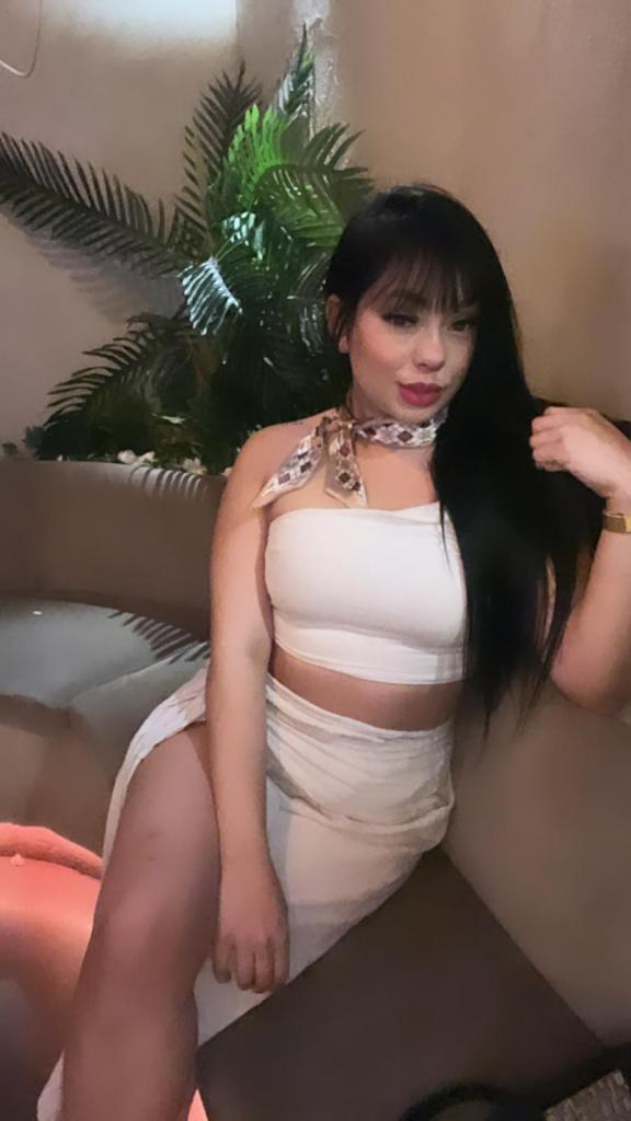 Chica busca chico en Tenerife: 