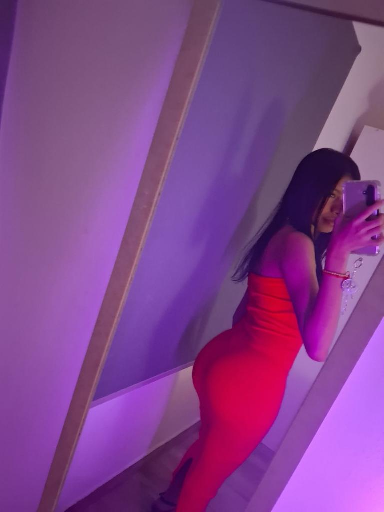 Chica busca chico en Alicante: 