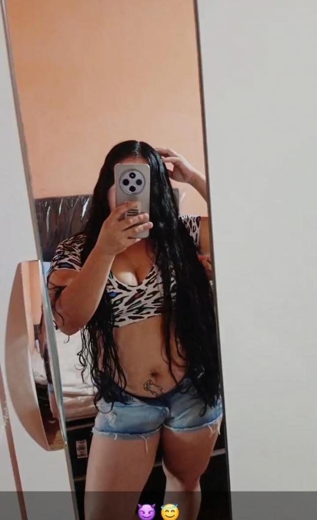 613109628: Chica busca chico en Ibiza
