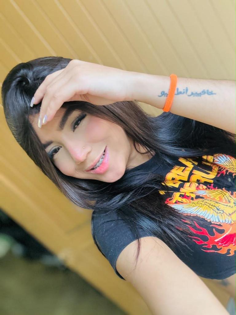 Chica busca chico en Tenerife: 
