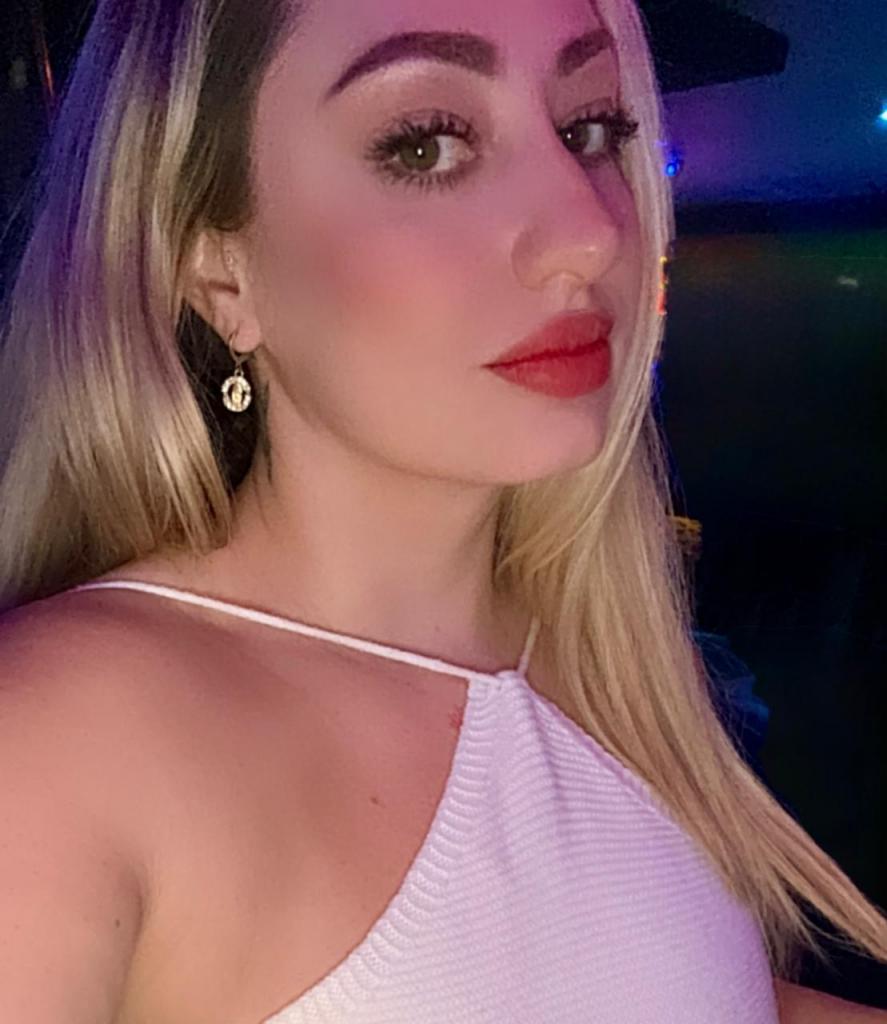 687526279: Chica busca chico en Valencia