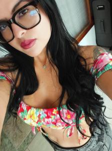 612464519: Chica busca chico en Málaga