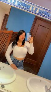 612504633: Chica busca chico en Sevilla