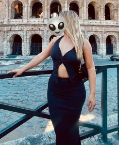 631961178: Chica busca chico en Tarragona