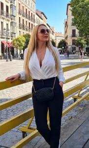 647502414: Chica busca chico en Albacete