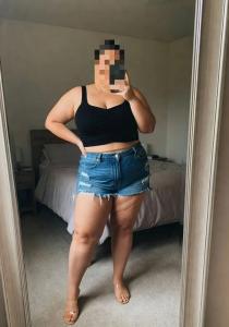 742039530: Chica busca chico en Badajoz