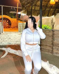 607851403: Chica busca chico en Huelva