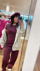 613724643: Chica busca chico en Barcelona