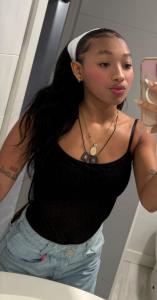 661956880: Chica busca chico en Sevilla